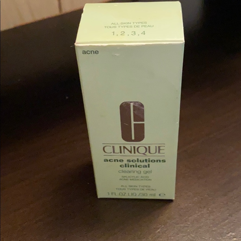 Clinique Acne Solutions clearing gel